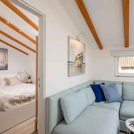 Santolina Apartment